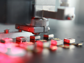 全自動鎖螺絲機的清洗養(yǎng)護